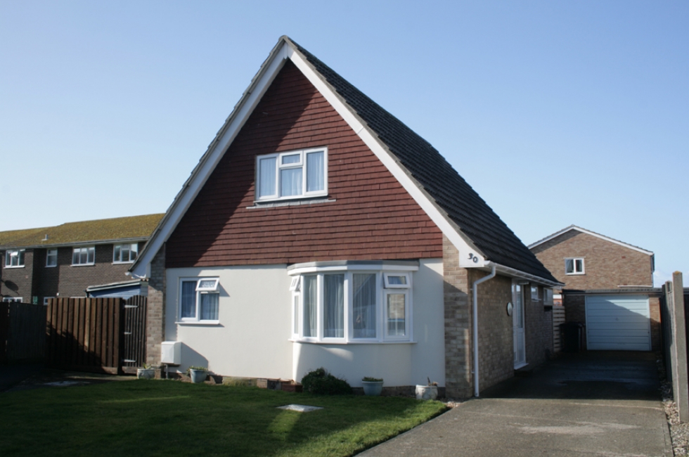 Property for Sale, West Wittering 30 Harrow Drive Baileys Estate Agent